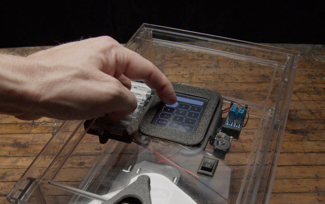 Escape Room Lockbox with the Cheap Yellow Display